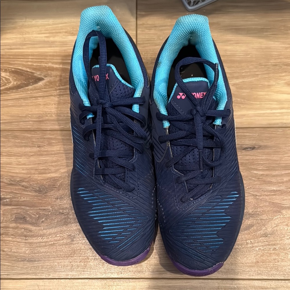 Onex Blue and Green Athletic Shoes Sleek Design
